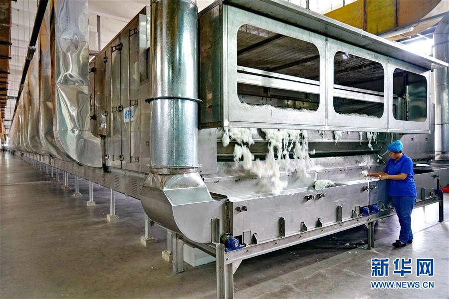 （經(jīng)濟(jì)）（3）河北唐山三友20萬噸化纖項(xiàng)目投產(chǎn)